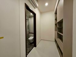 Parksuites (D10), Apartment #569428401